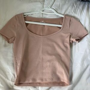 hollister top new with out tags